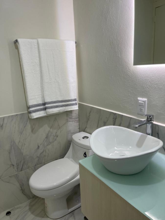 Апарт готель Constanza Lofts Executives En Zapopan Jalisco Екстер'єр фото