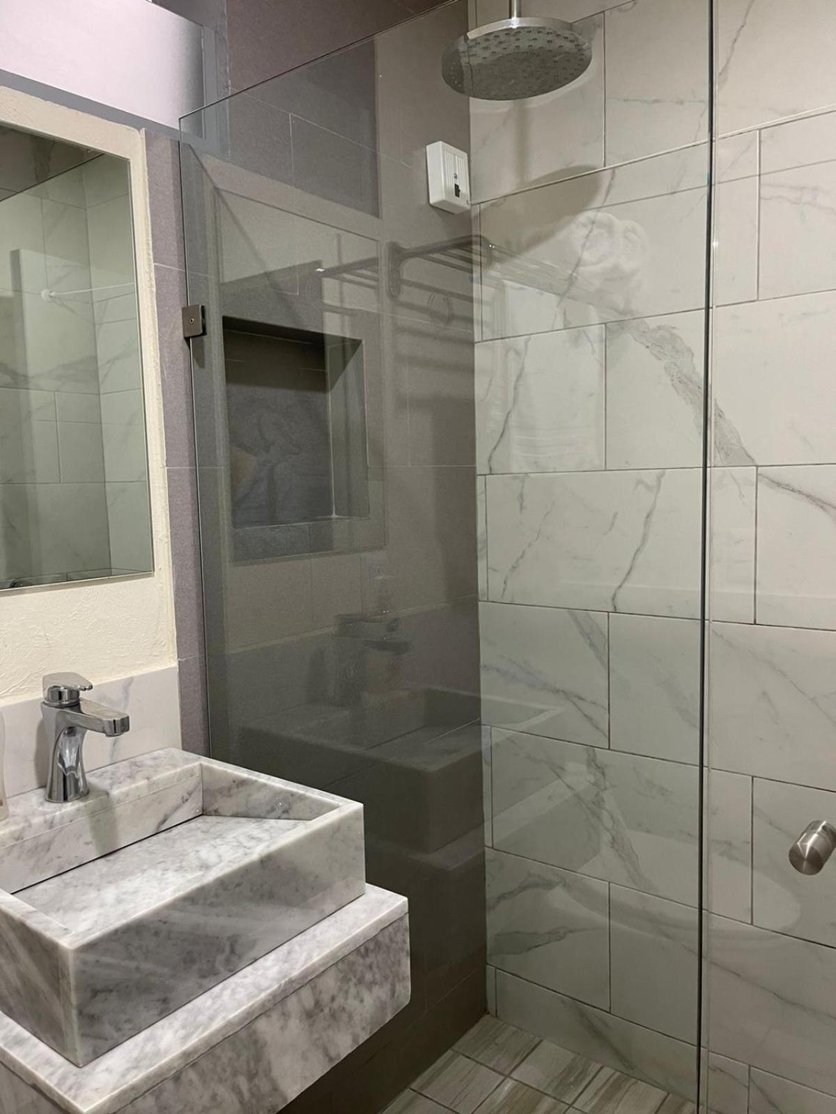 Апарт готель Constanza Lofts Executives En Zapopan Jalisco Екстер'єр фото